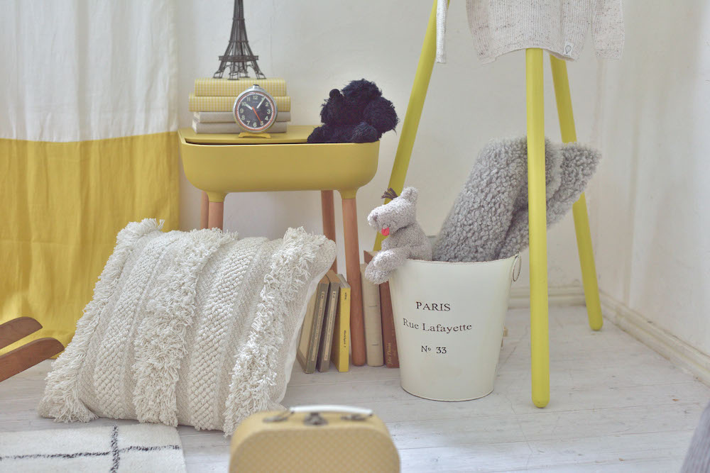 かわいい北欧風もこもこクッション 立体感のあるおしゃれ 45cm角 正方形 コットン 白（タイプA）