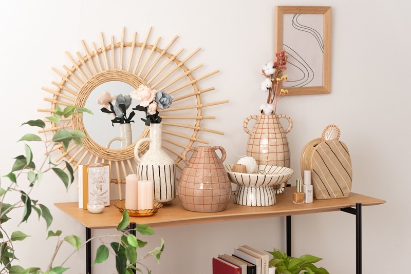 北欧感じる温かいぽってりフラワーベース/取っ手付き 【21センチ】