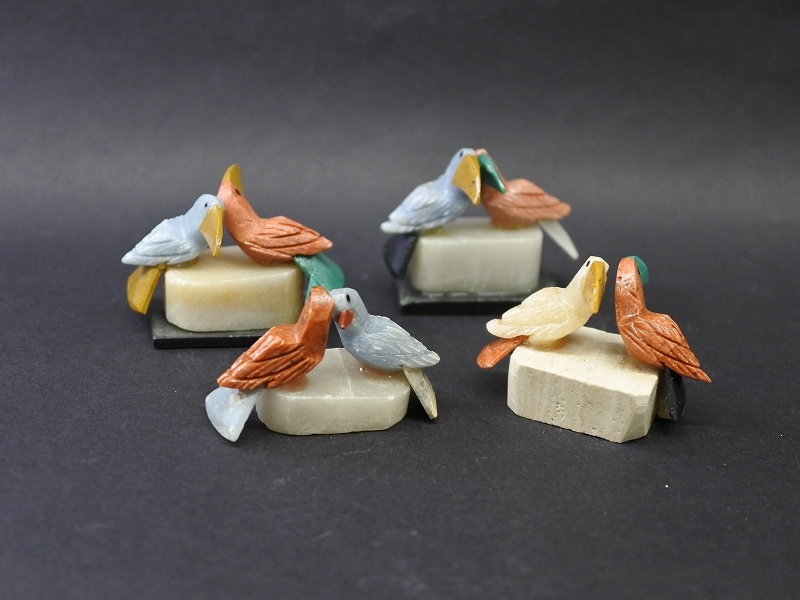 ♥海外からやってきた物♥新品　大型バックルのベルト　飛ぶ宝石はちどり　銀座松屋 絡繰魂[からくりだましい] 富士波桜バックル 和柄ベルト/271901