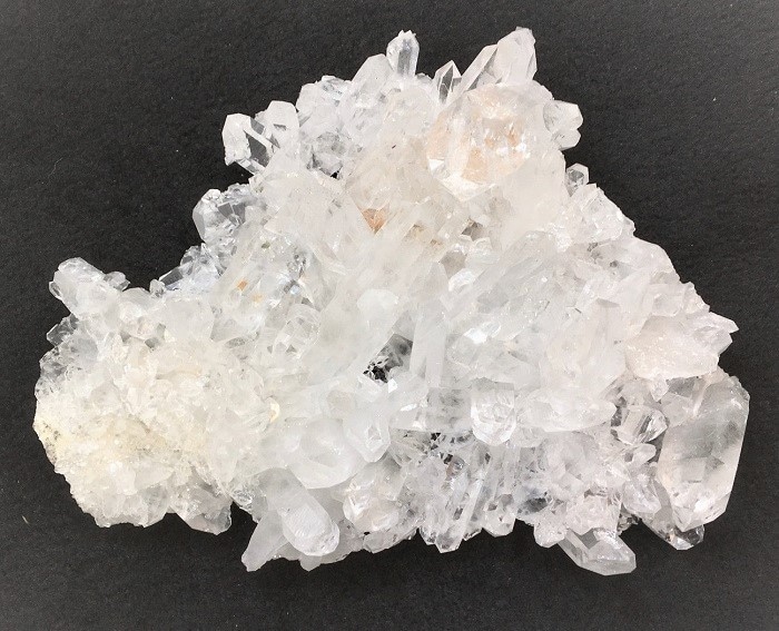 アーカンソー産水晶クラスター特A☆720g 店舗同時販売品 | ☆名前から