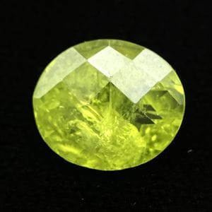 アナンダライト(レインボー水晶) カットルース ドロップ 0.47ct 1点物