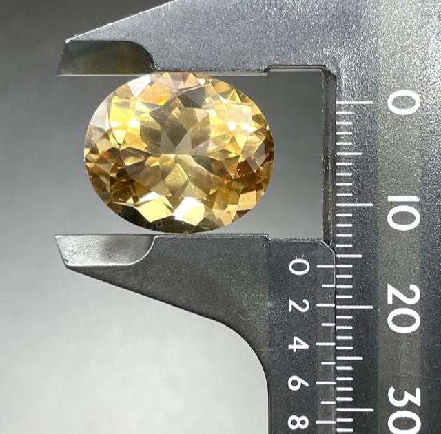 ʥ륷ȥ Ǯåȥ롼Х롡18.7ct