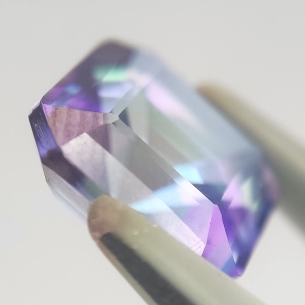 �ڥ��饤�ȥ�����롼����4.06ct��1��ʪ