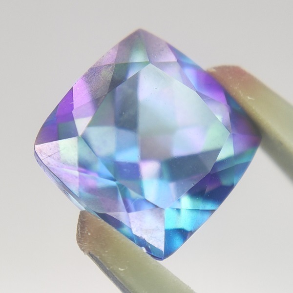 �ڥ��饤�ȥ�����롼����1.7ct��1��ʪ
