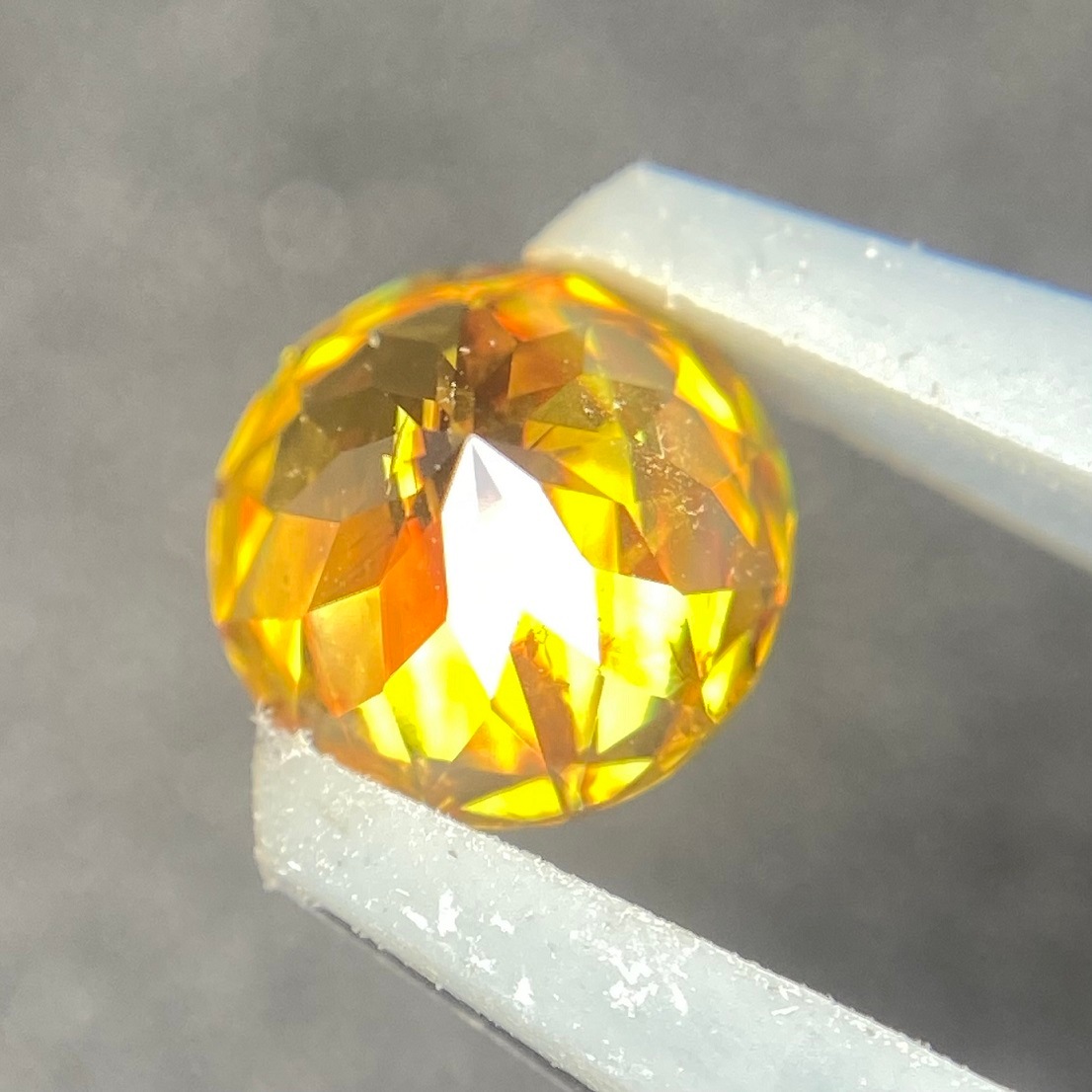 ���ե����󡡥롼�����饦��ɡ����åȥ롼����0.7ct