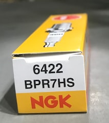 【ネコポス対応】NGK　スパークプラグ　ＢＰＲ7ＨＳ　6422