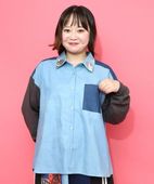 スカラー / ネコ刺繍襟シャンブレーシャツ