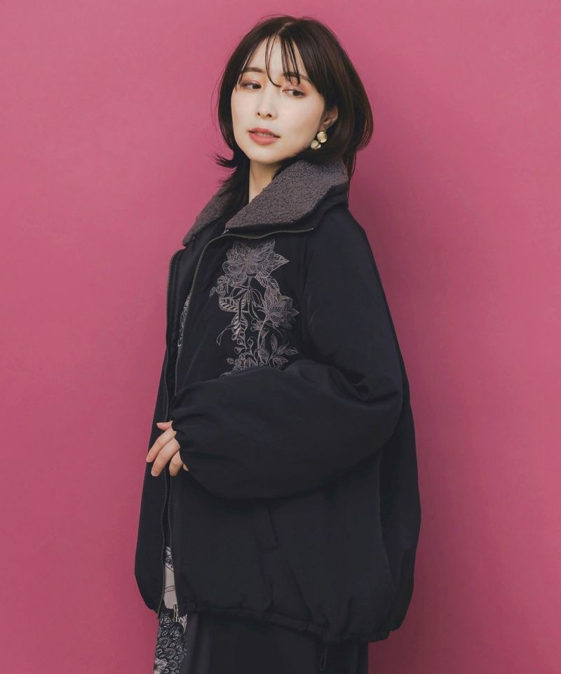 イズスカラー / ボア襟取り外し可能 花刺繍中綿ブルゾン | BRAND