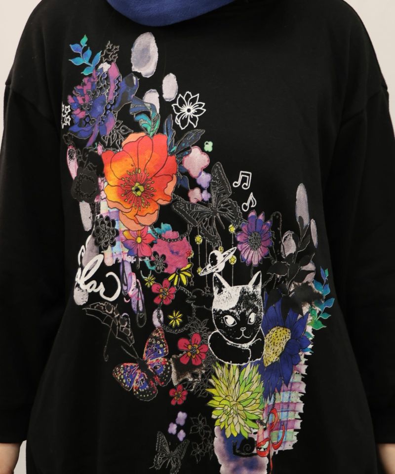 美品⁂スカラー⁂ロングワンピース　異素材切り替え　レース　プリーツ　猫　蝶　花 美品⁂スカラー⁂ロングワンピース 異素材切り替え レース