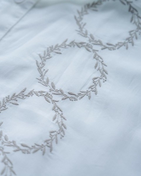 Emago リース刺繍切替えワンピース　ブラック 楽天市場】リース刺繍切替えワンピース emago ナチュラル