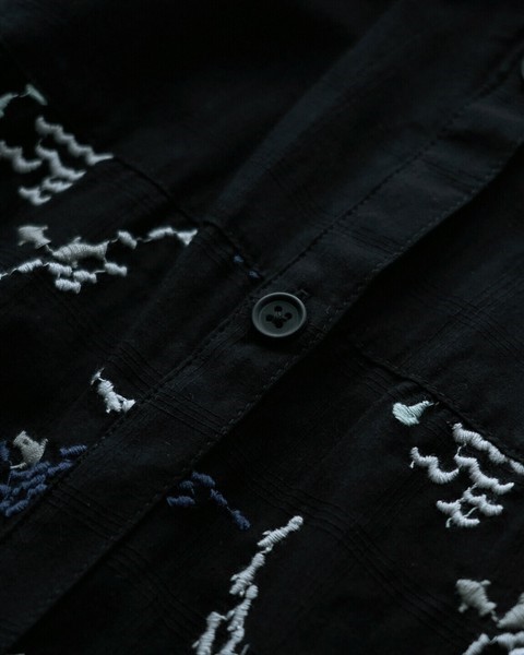 再値下げ　刺繍　花柄　ワンピース　黒　emago イマゴ　ナチュラン EMAGO ナマケモノ総柄刺繍ワンピース（ワンピース）｜Emago