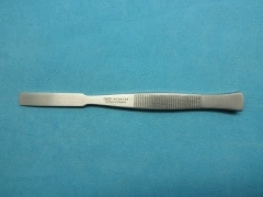 ���Υ� ��ξ�Ϸ��� 13.5cm �ʹ�����Υ������������ʹ��κι��ˡ�