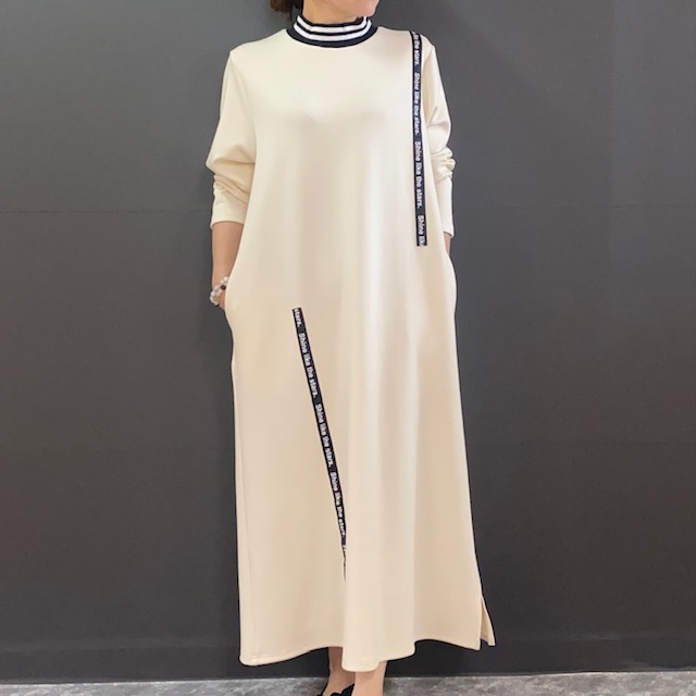 ダンボール 長袖 ワンピース 2024AW　新作　秋冬