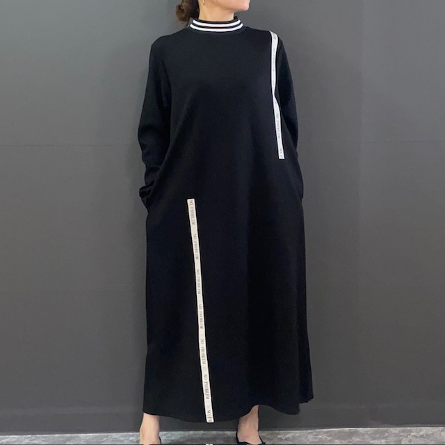 ダンボール 長袖 ワンピース 2024AW　新作　秋冬
