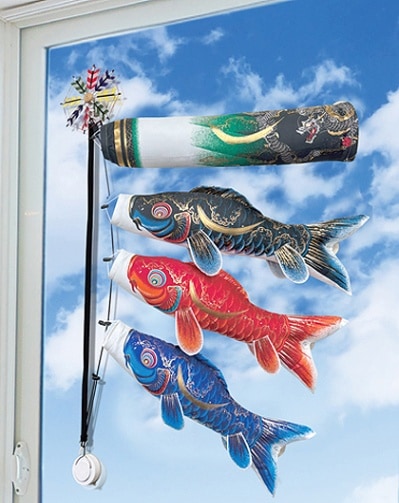 空におよぐ 室内飾り鯉のぼり 金彩弦月之鯉 豪（綿入り） | 16_室内