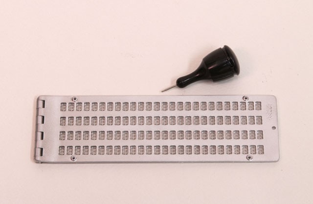 4行×26マス小型点字器　アルミ製(仲村製)【非課税品】