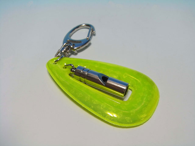 商品写真 SOSキーホルダー 命の笛