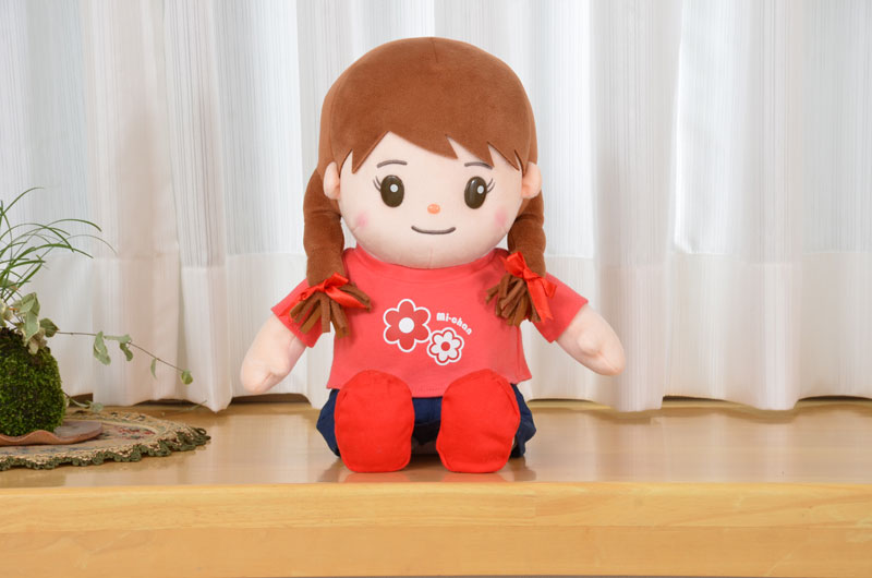 商品写真 音声認識人形おしゃべりみーちゃん