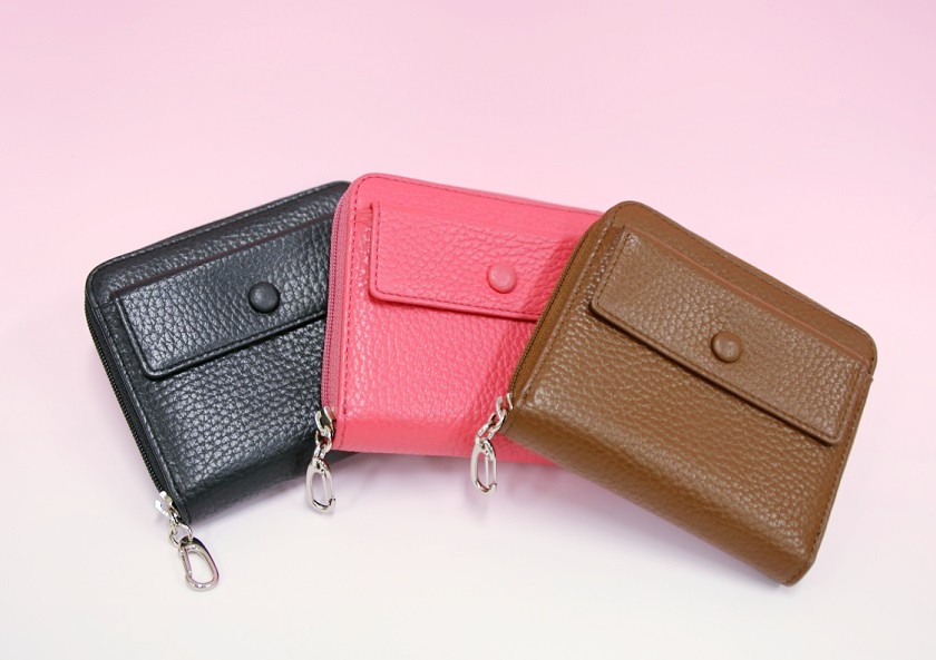 商品写真 ユニバーサル財布
