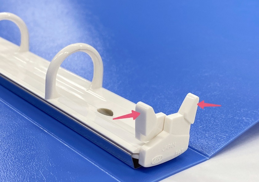 商品写真 ルーズリーフ大(4穴)用紙付き