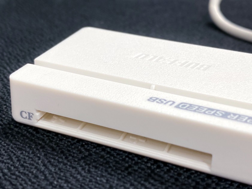 商品写真 カードリーダー・ライター（バッファロー製）