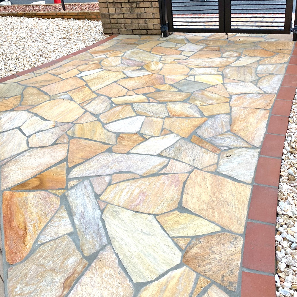 ［約0.5平米分］ 乱形石 アルビノイエロー 薄手 厚み約7～13mm