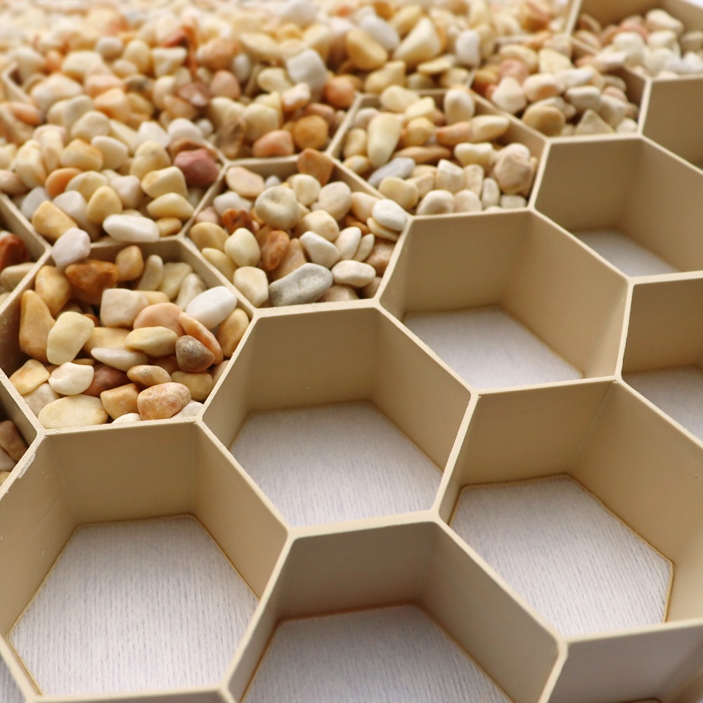 個人宅配送[5枚] 砂利固定材 GRAVIER SHIELD グラヴィエシールド NITTOSEKKO