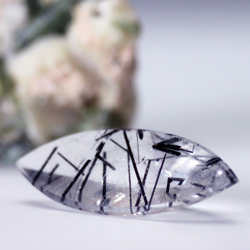 トルマリネイテッドクオーツ 天然結晶 〔2191〕：カット石（天然石 