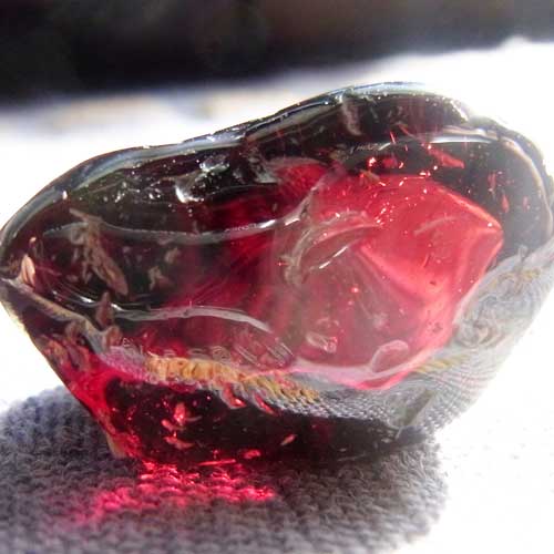 巨大 レッド ガーネット 163.65ct 原石 鉱物 天然石 パワーストーン 巨大 レッド ガーネット 163.65ct 原石 鉱物 天然石 パワーストーン