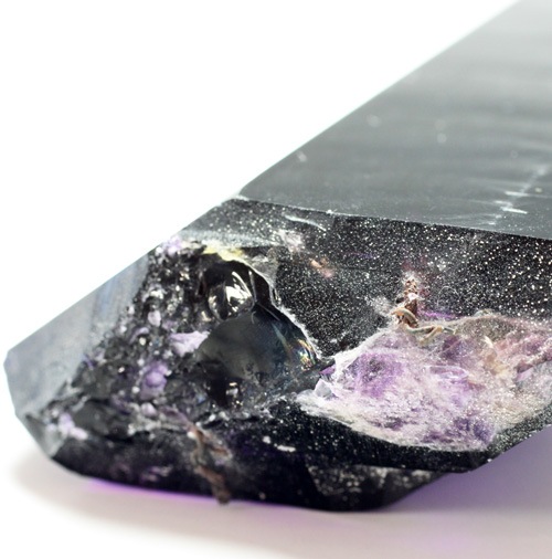 アメジストと何かの合体 アメジストと相性が良い石・悪い石｜開運最強の組み合わせはこれ