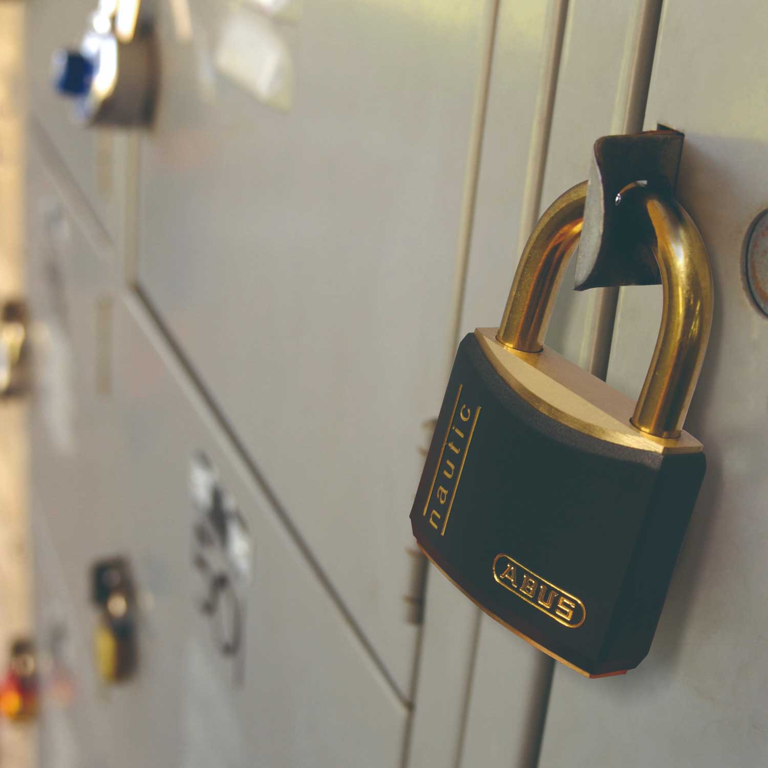 ABUS T84MB ������ ����� Ʊ�츰�б� �Ѿ׷� ���ɻ�