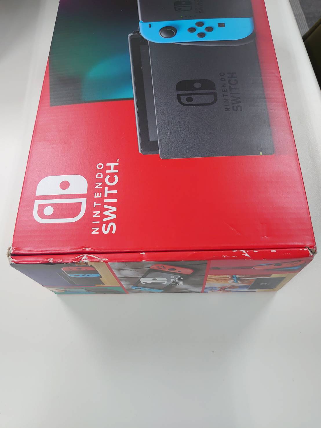 Nintendo Switch - 新品未使用 Nintendo Switch ネオンカラー　箱傷あり HAD-S-KABAA 任天堂 Nintendo Switch ニンテンドースイッチ Joy