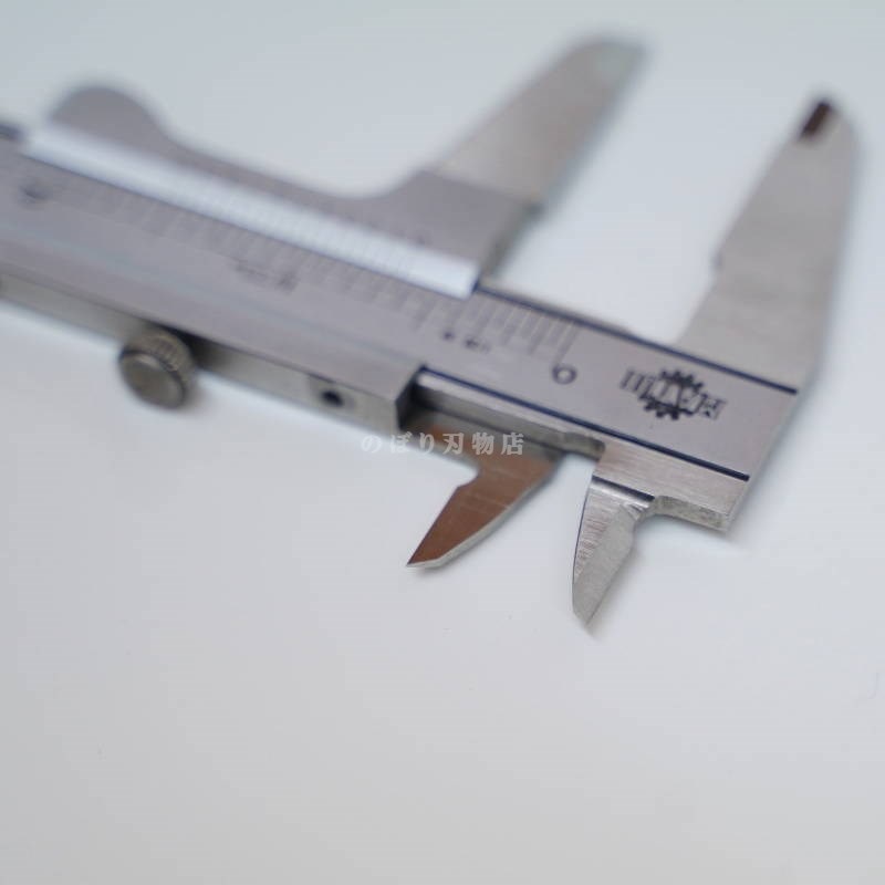 ������̩���� M���Υ��������ܡ˥ǥåץ���