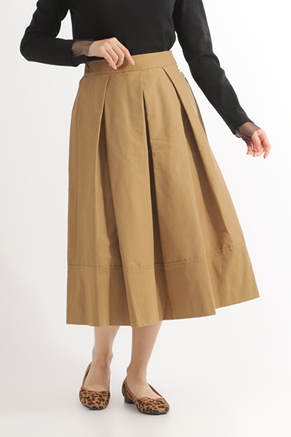 [������ɥե����ʡ�]�ե���ȥ��å����㥶����������