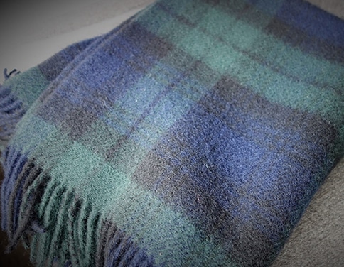 Knee Rug Bronte by Moon-Black Watch