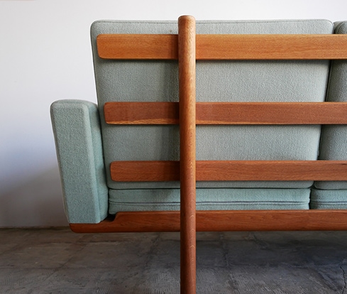 GE236 3Seater sofa by Han J.Wegner