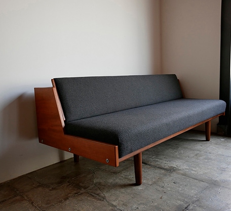 GE258 Daybed Teak by Hans J.Wegner