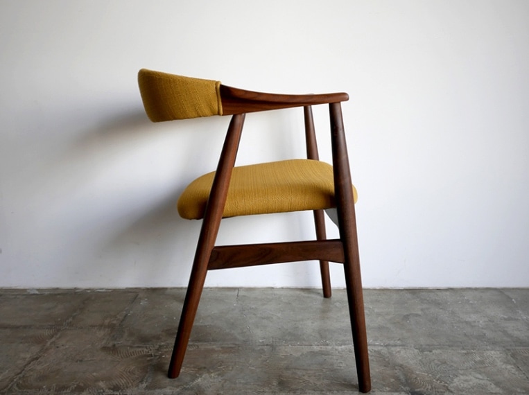 Arm Chair by Thomas Harlev【お問い合わせ】