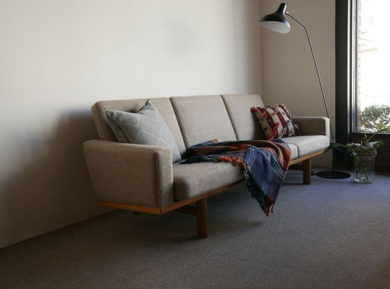 GE236 3Seater sofa by Hans J.Wegnerڤ䤤碌