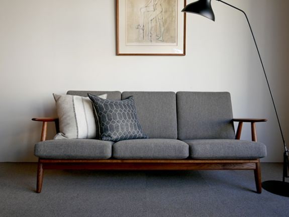 GE240 3seater by Hans J.Wegner�ڤ��䤤��碌��