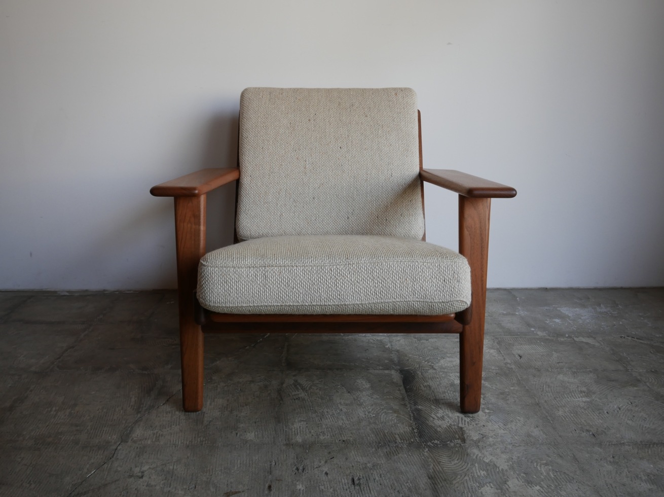 GE290 Easy chair teak by Hans J.Wegner