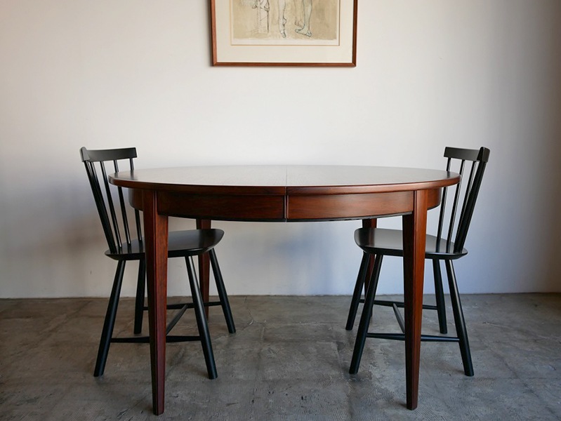 Dining table by Omann Jun�ڤ��䤤��碌��