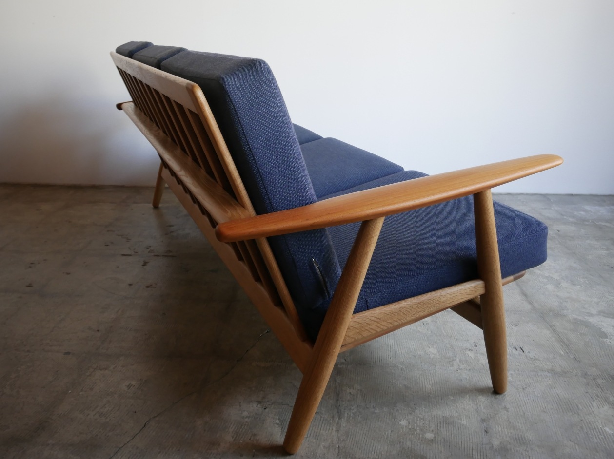 GE240 3Seater Sofa by Hans J.Wegner