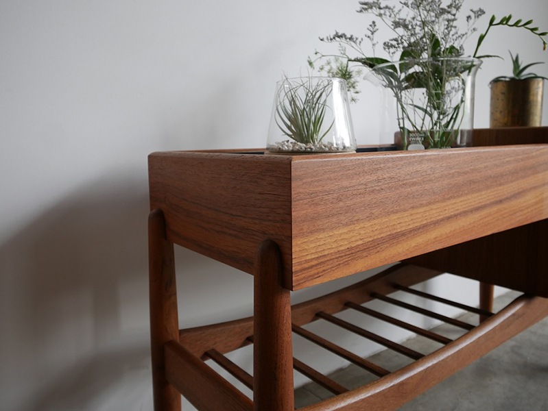 Planter table by Arne Wahl Iversen
