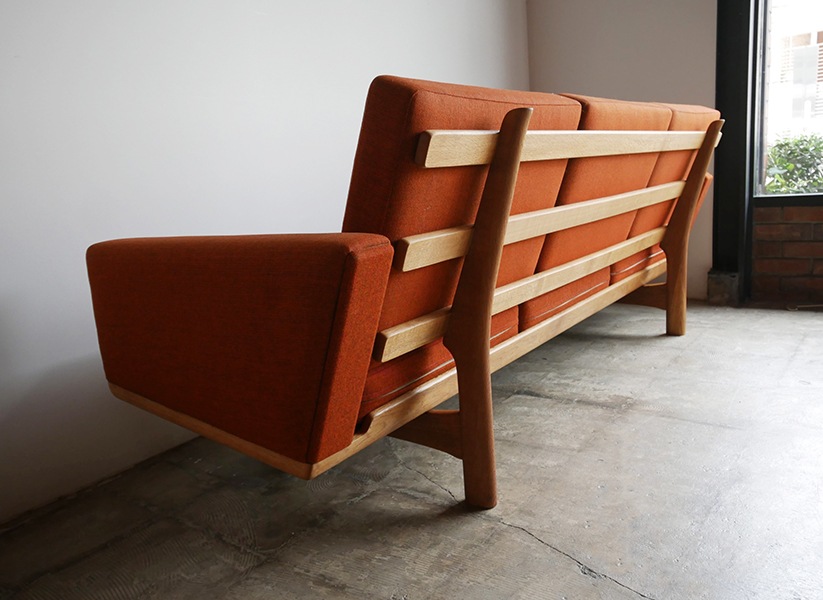 GE236 3Seater sofa by Han J.Wegner