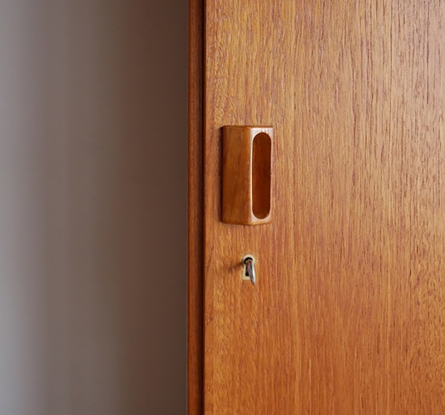 Cabinet 1 by Borge Mogensen