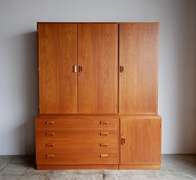 Cabinet 1 by Borge Mogensen