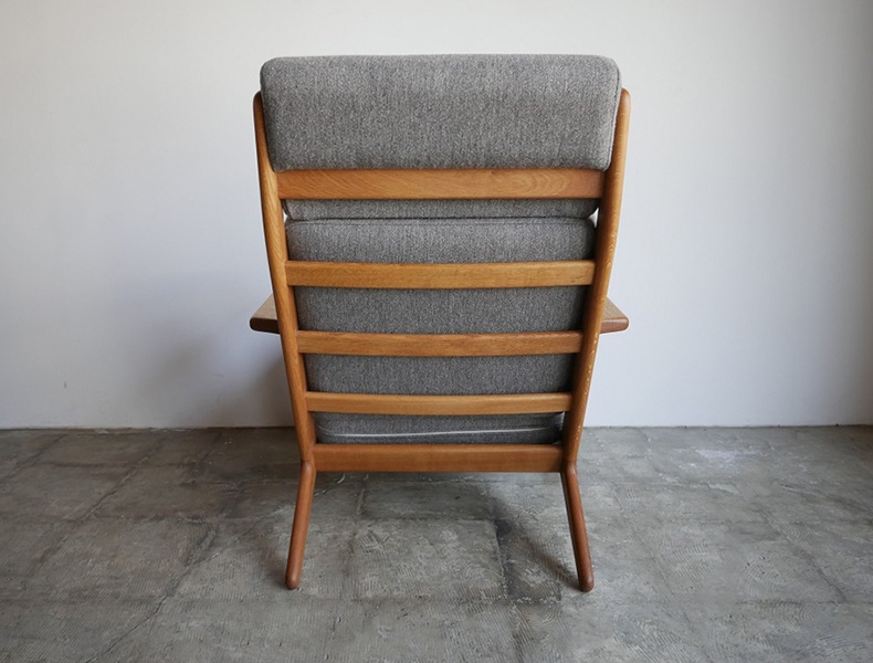 GE290A High Back Chair by Hans J.Wegner