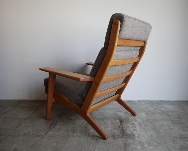 GE290A High Back Chair by Hans J.Wegner