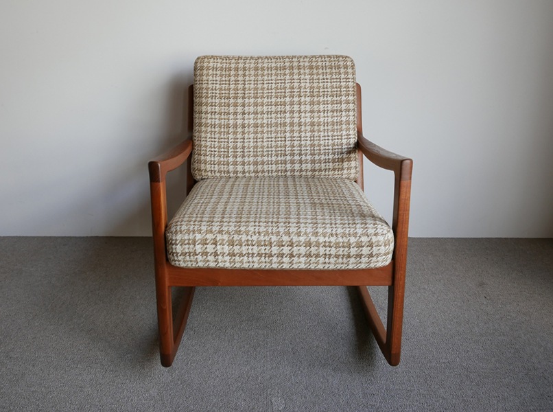 Senator Rocking chair by Ole Wanscher